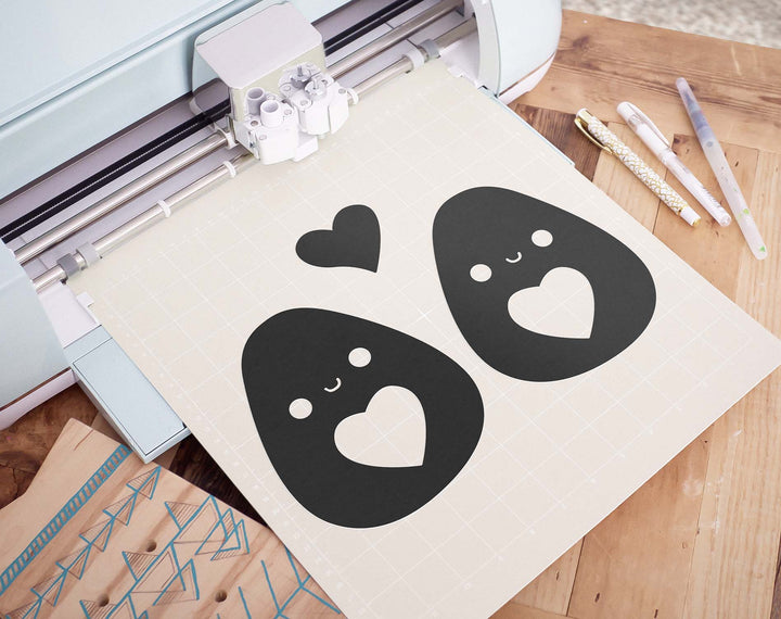 linda silueta de pareja de aguacate