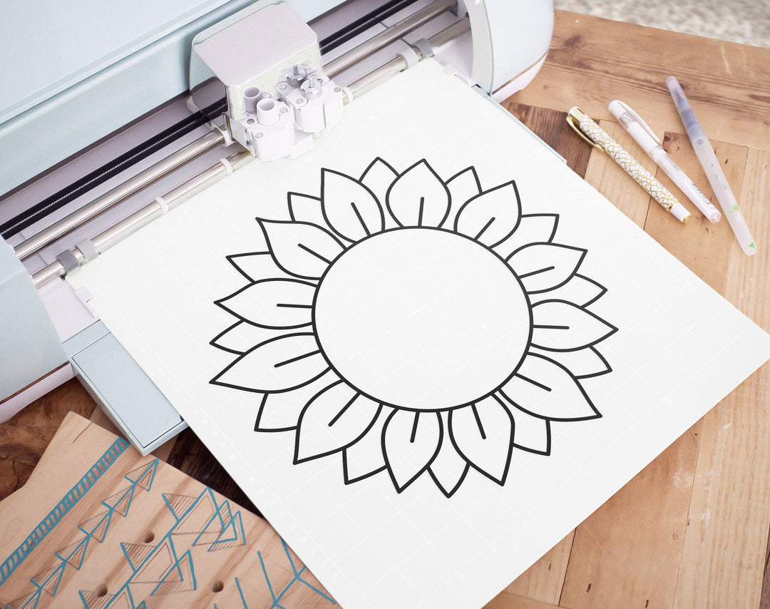 Simple Sunflower Outline